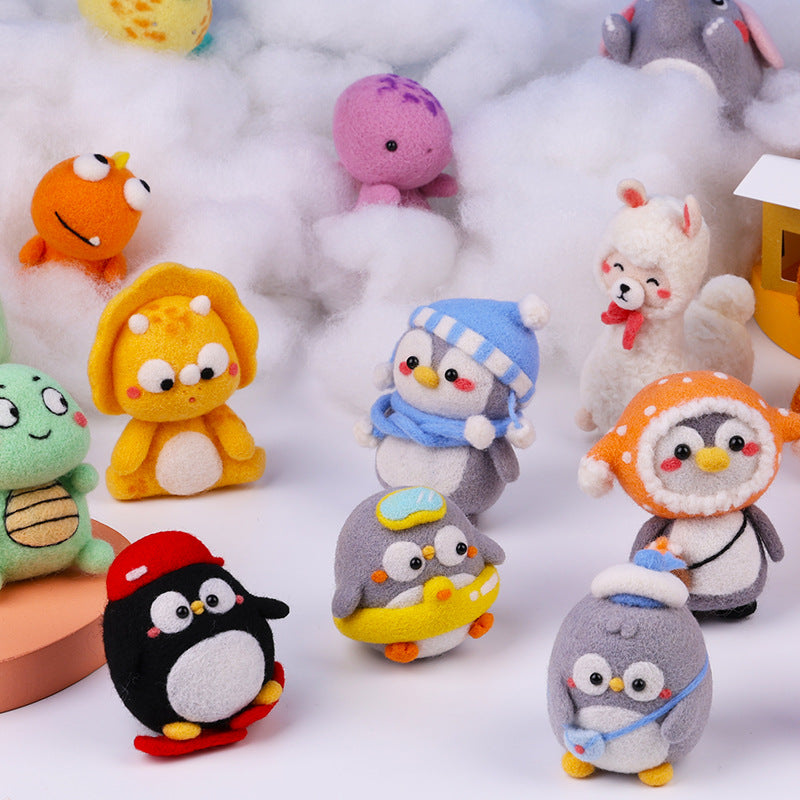 DIY Needle Felting Kit for Beginners – Cute Winter Penguins