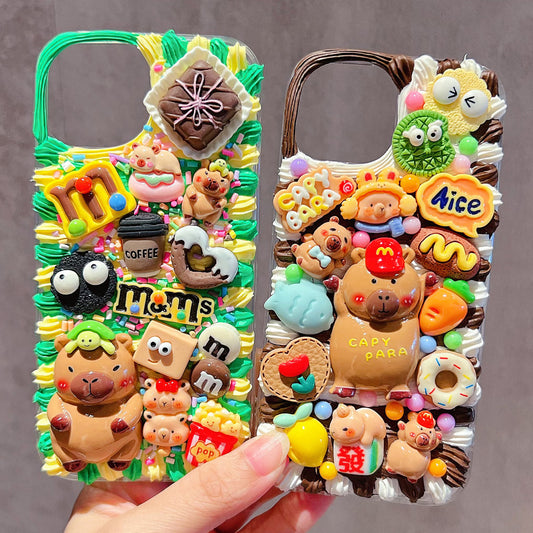 Decoden Cream Glue Phone Case DIY Kit – Kawaii Capybara & Snack Charms